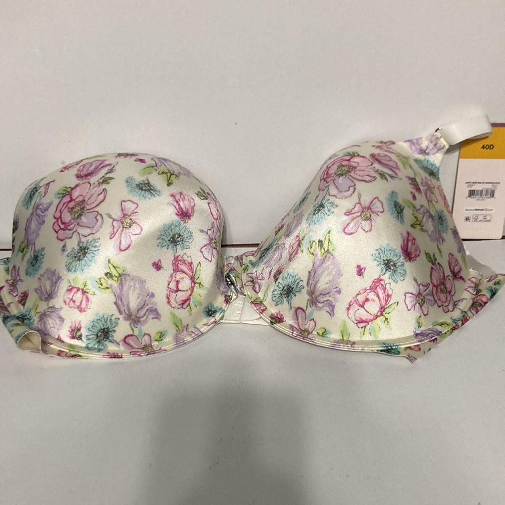 NWT  Secret Treasure Bra
